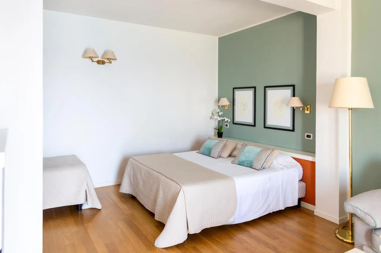 Hotel Punta Nord Est Castellammare del Golfo