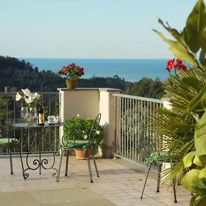 https://al-terra-di-mare-levanto.hotelitalianriviera.com